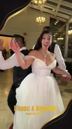 Slow-motion clip from the GTABOOTH360 360 video booth with a custom event overlay